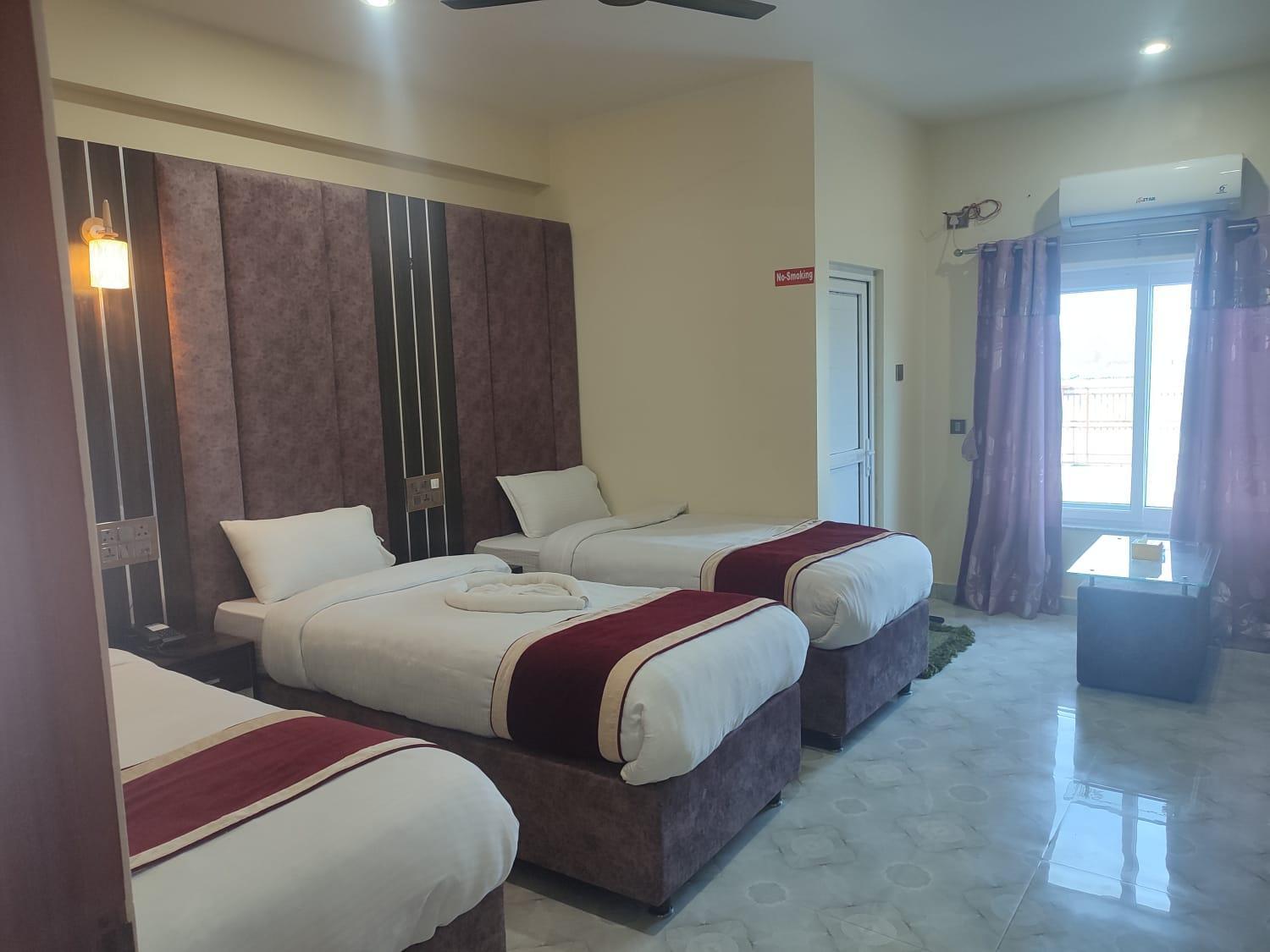 Hotel Hot Pot, Dhangadhi Exterior photo