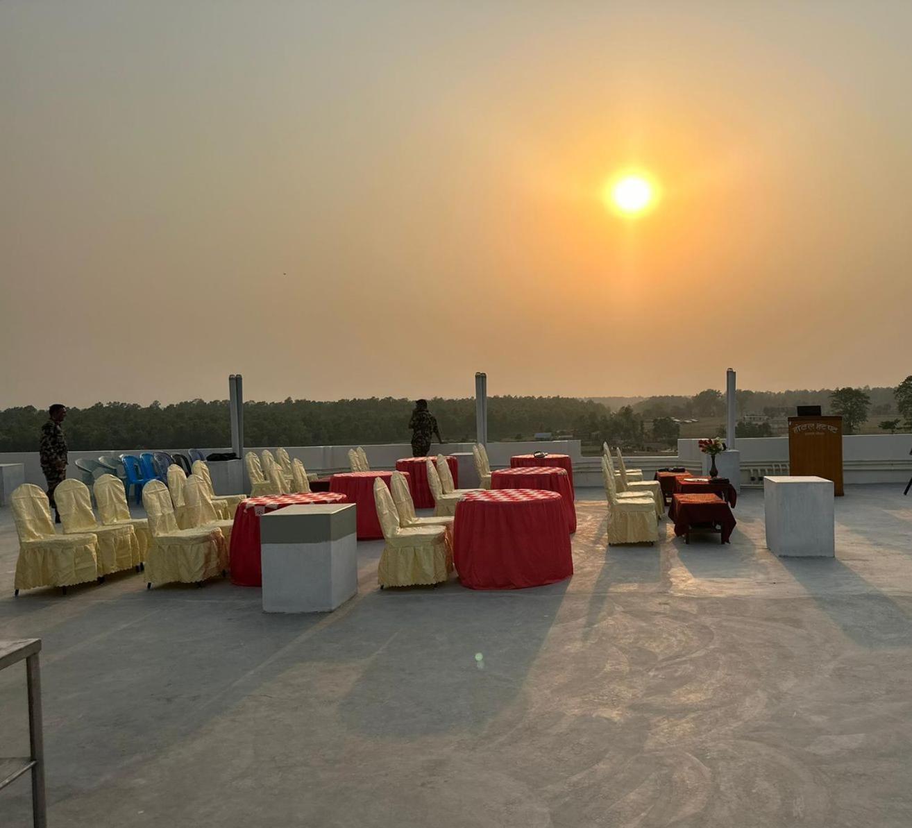Hotel Hot Pot, Dhangadhi Exterior photo