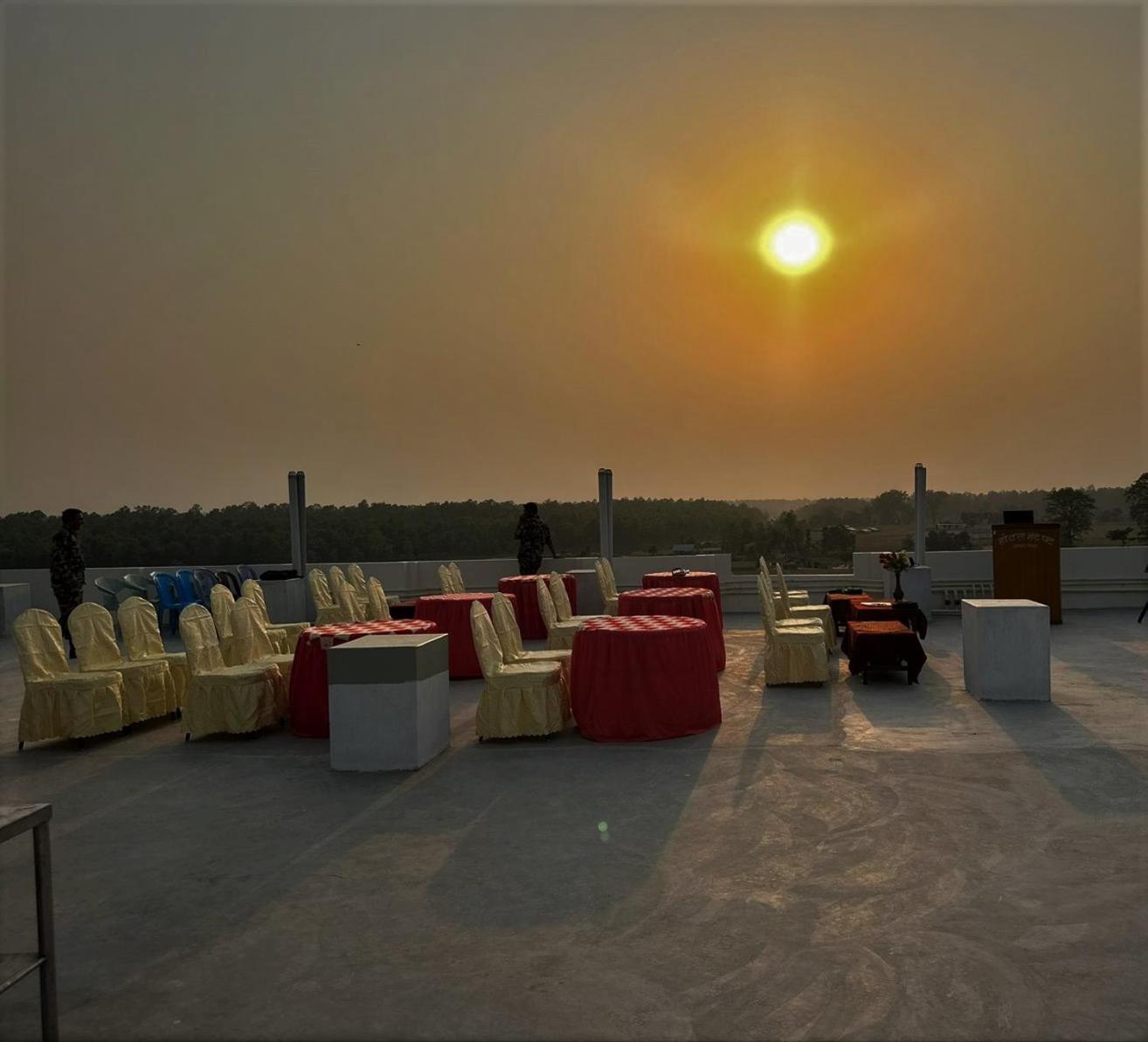 Hotel Hot Pot, Dhangadhi Exterior photo