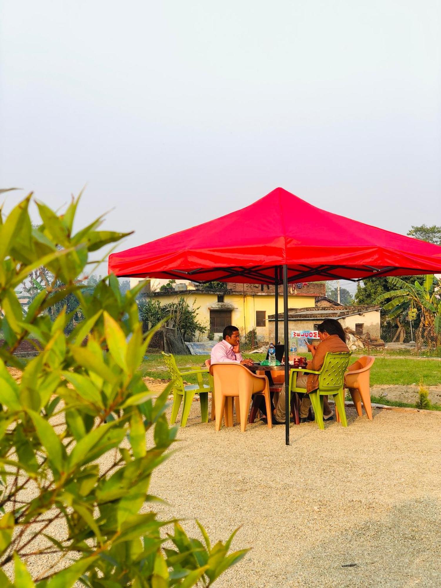 Hotel Hot Pot, Dhangadhi Exterior photo